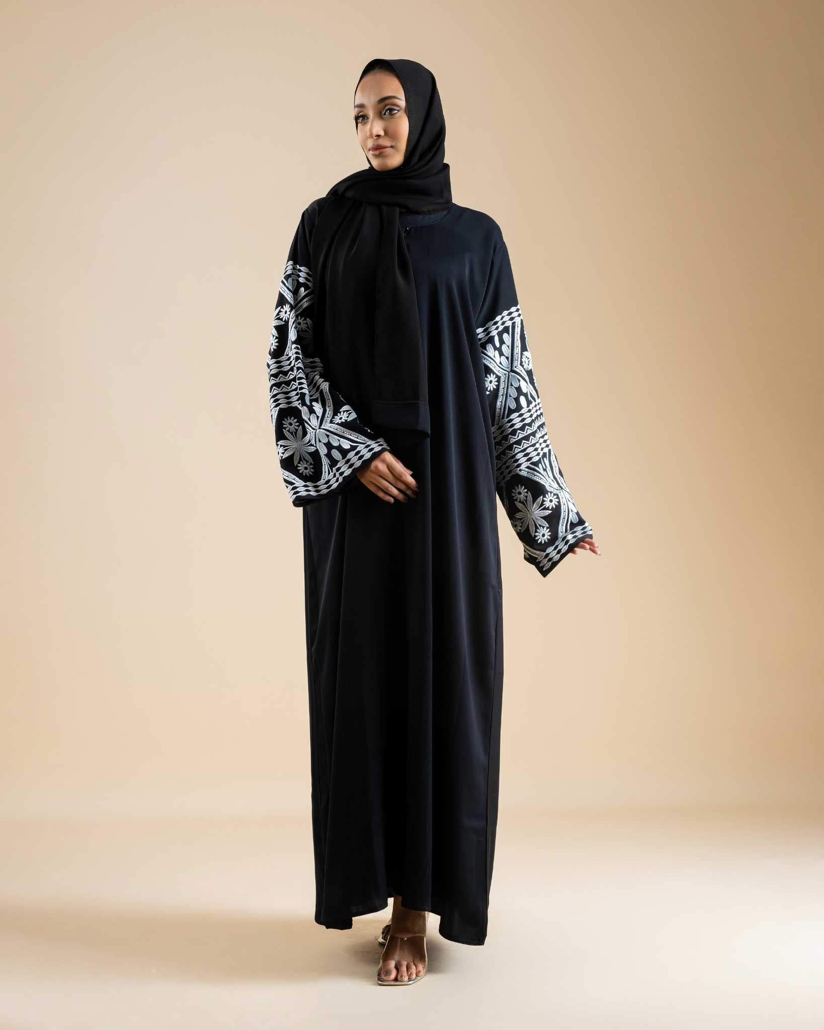 Naksh Embroidered Abaya