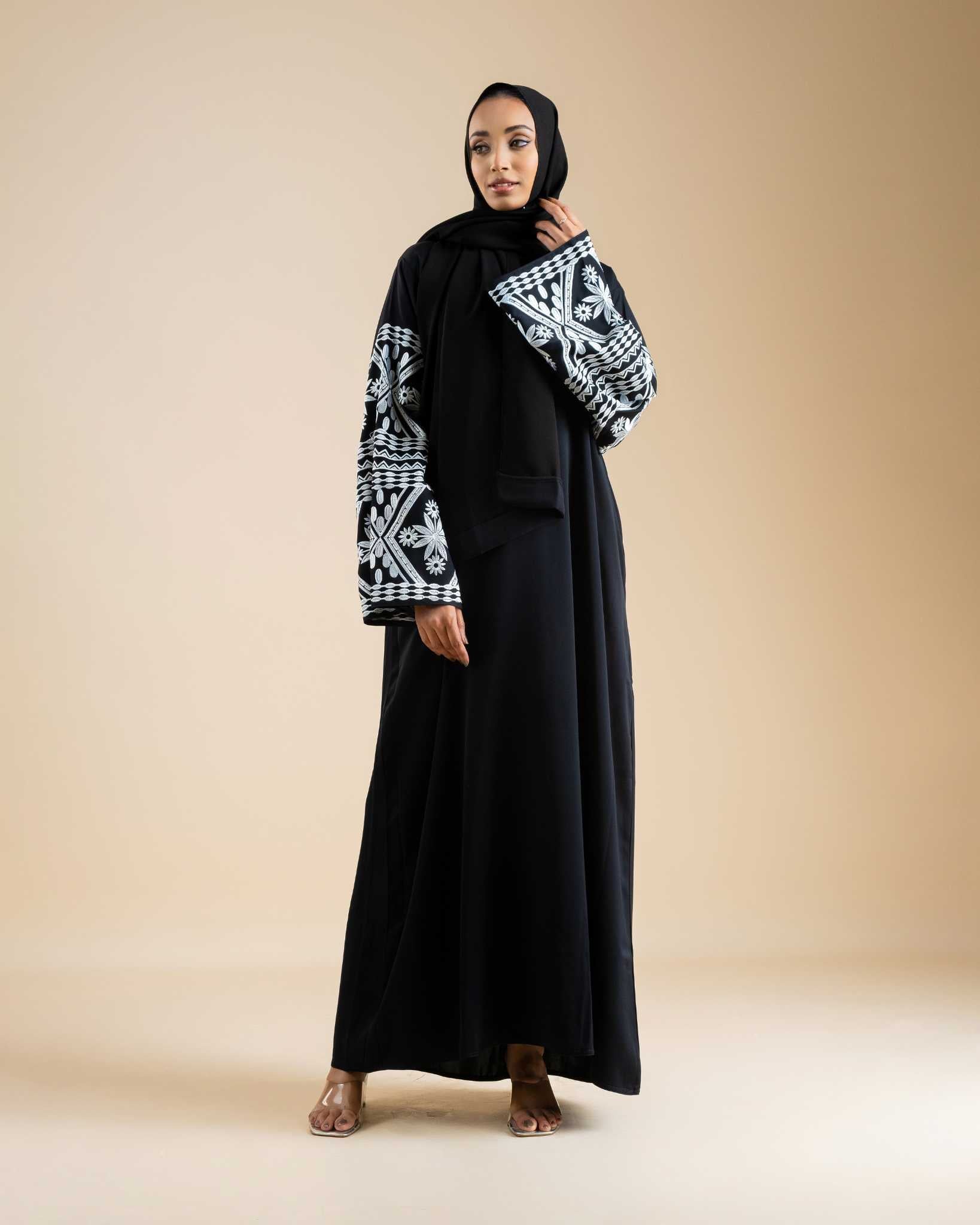Naksh Embroidered Abaya
