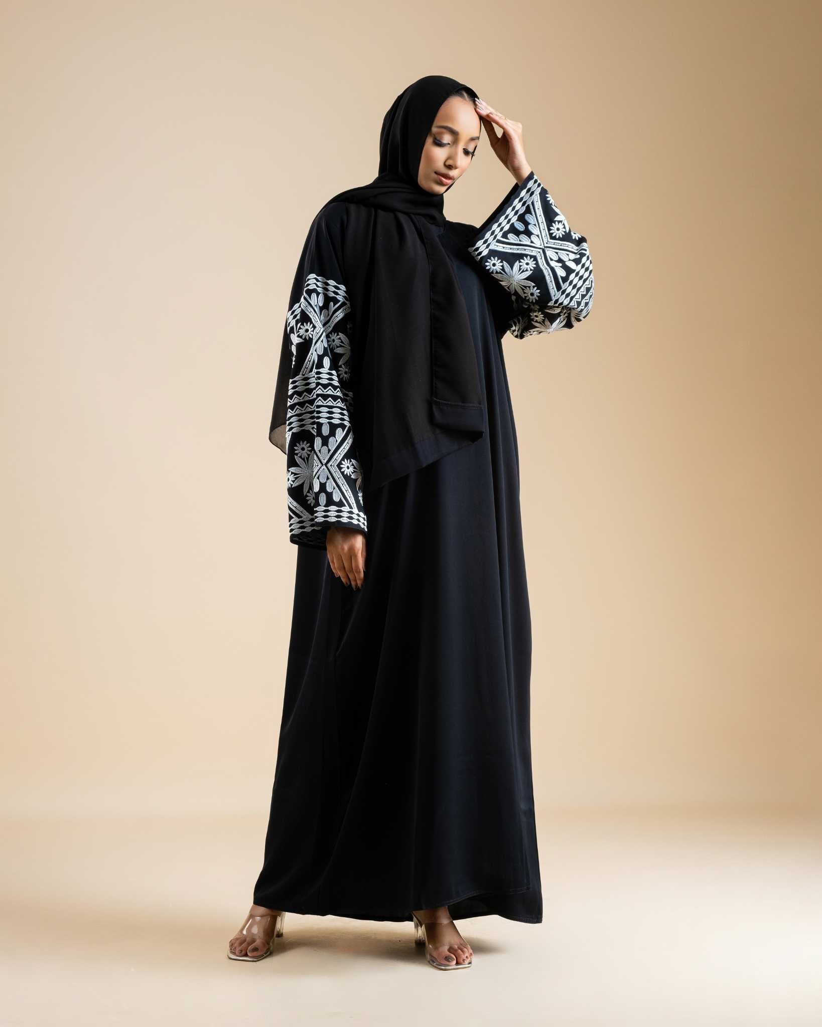 Naksh Embroidered Abaya