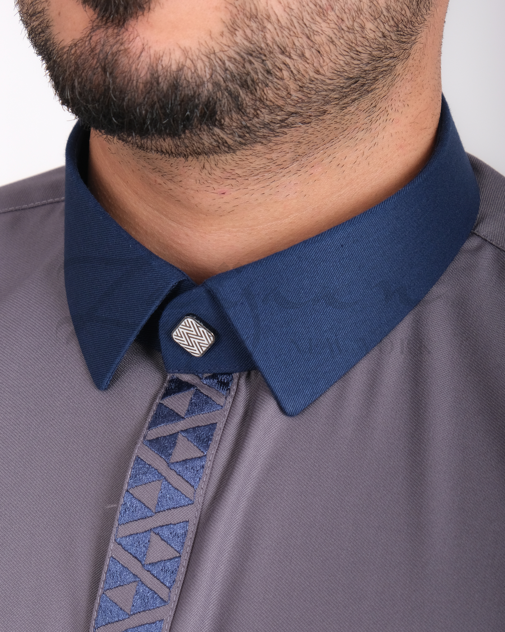 Platinum Embroidered Thobe l Grey