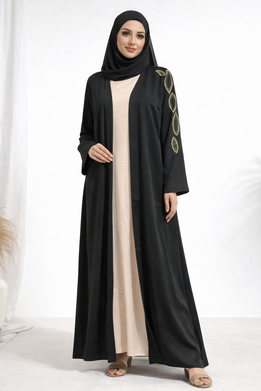 Narcissus Abaya