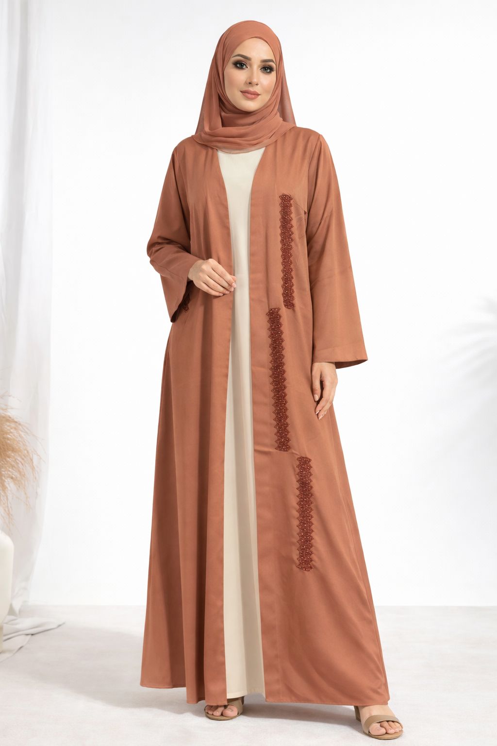 Al-Anbarah Abaya